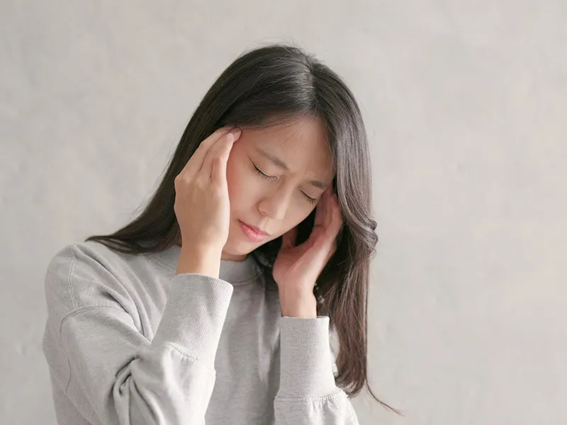 荒れ症に悩む女性