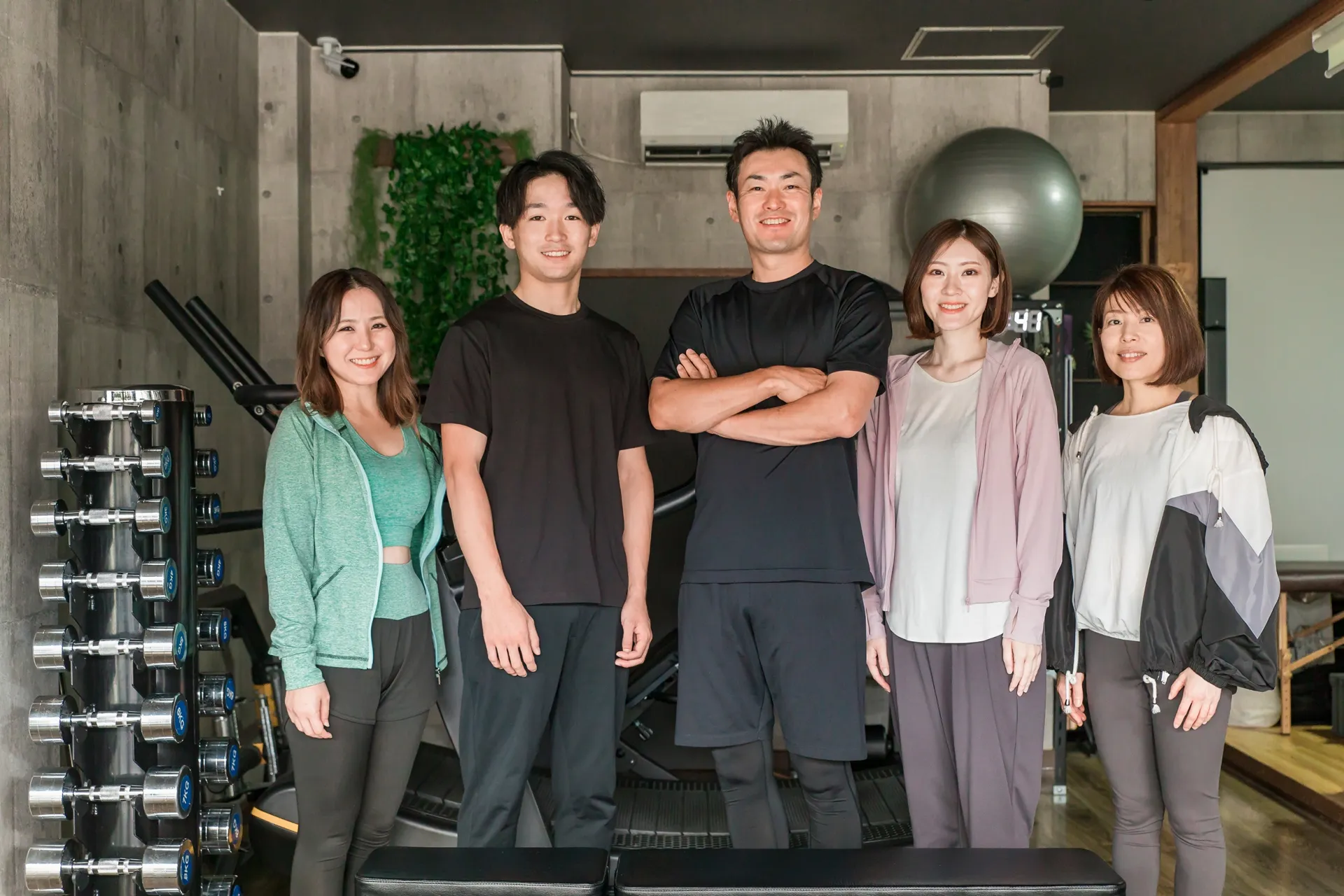 フィットネスジムのトレーナー